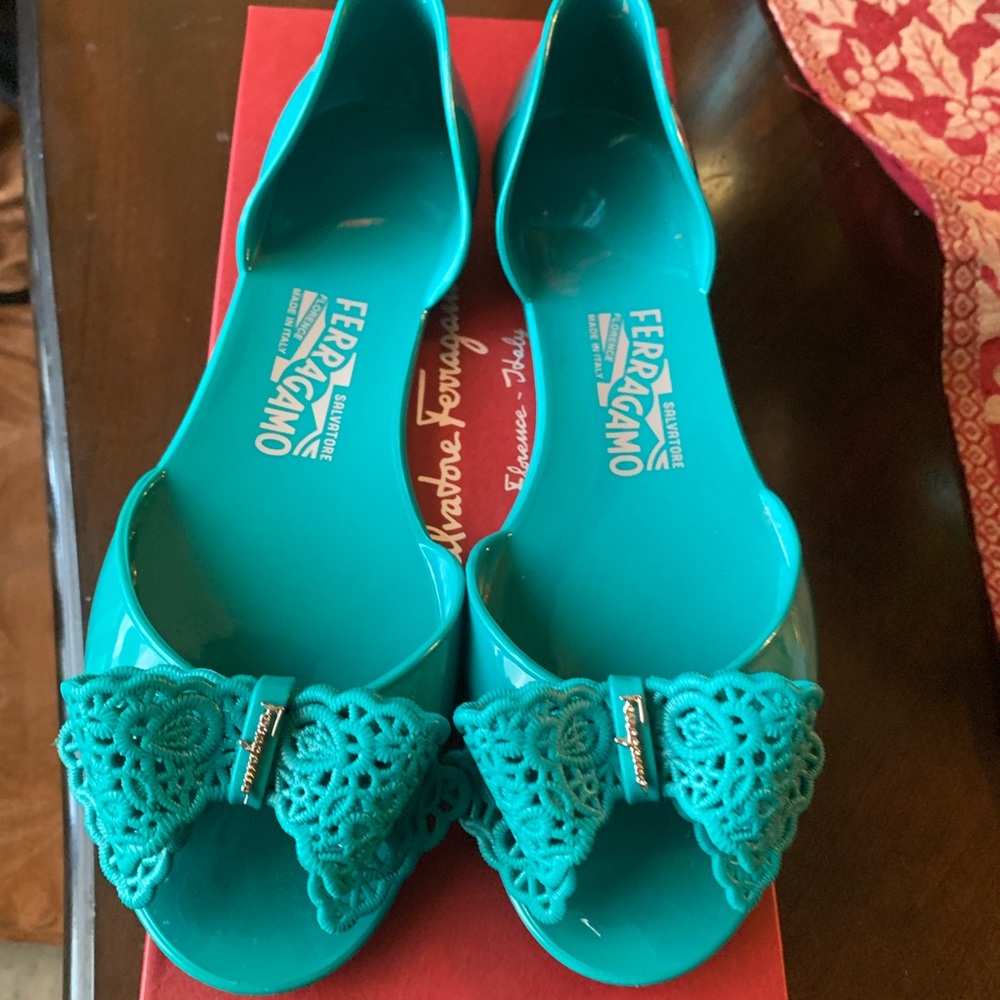 Salvatore Ferragamo jelly sandals size 8.5